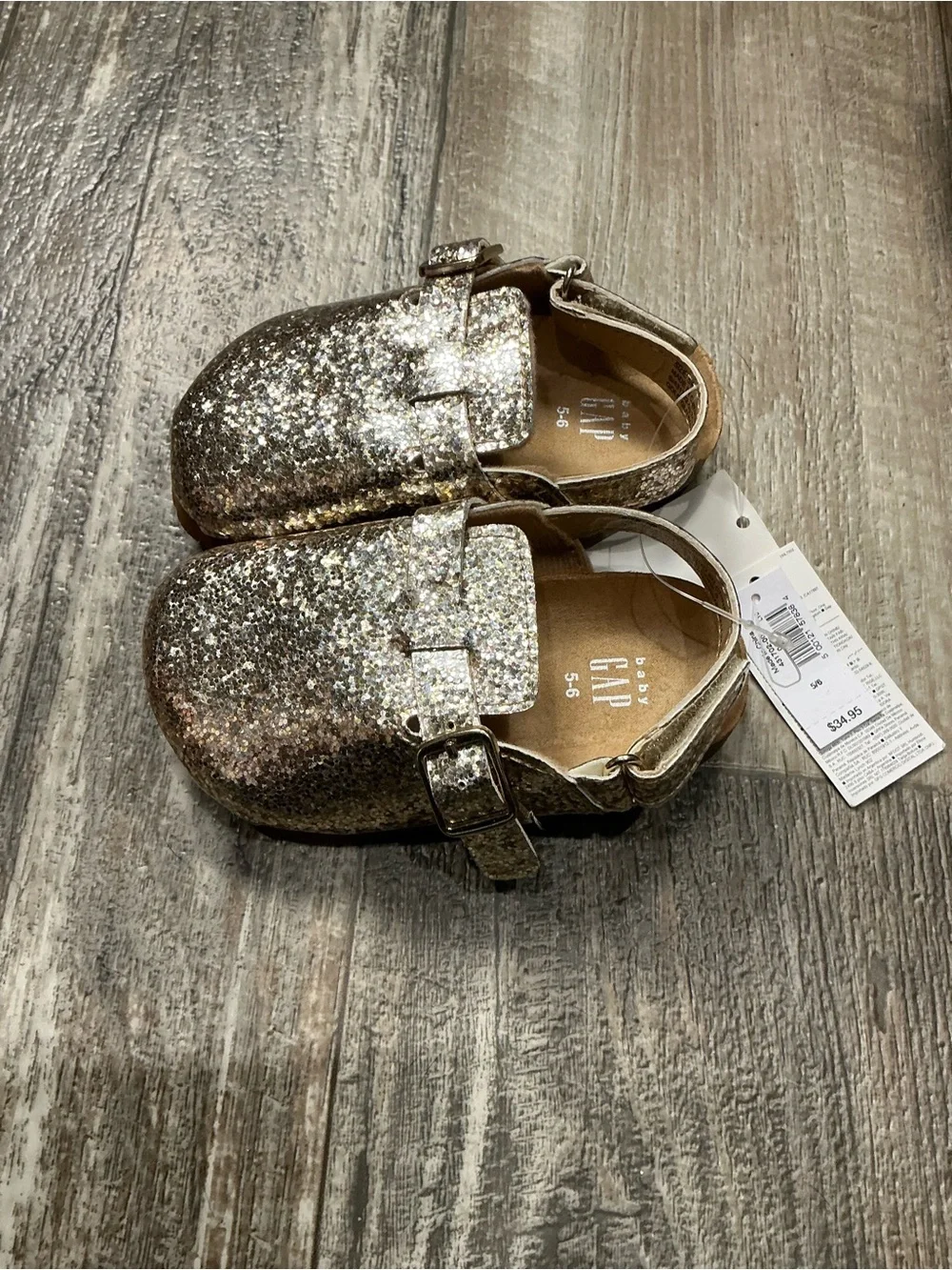 GAP Baby Glitter Clog Sandals in Gold Size 5/6